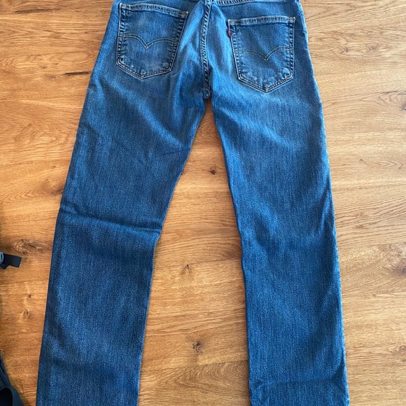 Levi's - Picture 5 of 5